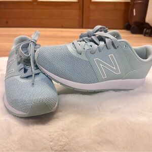 New Balance Light Blue Mesh Trainers in Women’s Size 5
